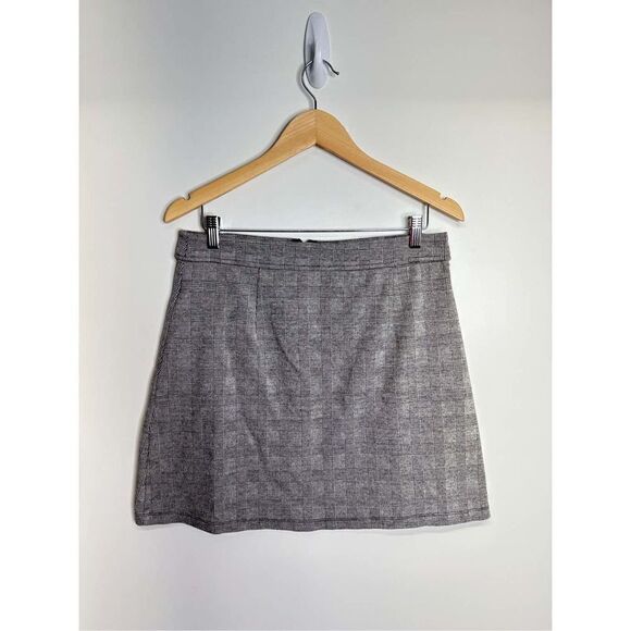 GAP Women’s Houndstooth Mini Skirt Size Medium With Zippers - Picture 3 of 3